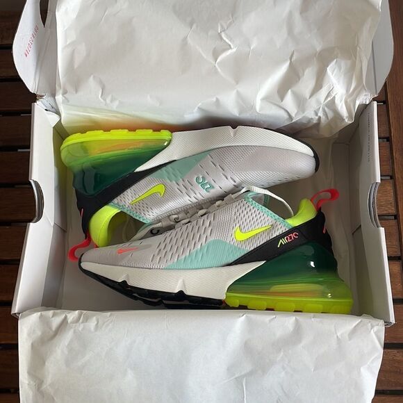 Nike Air Max 270 Vast Grey USA Men Size 10/UK 9/EU 44(FZ4132-001) - Picture 13 of 13